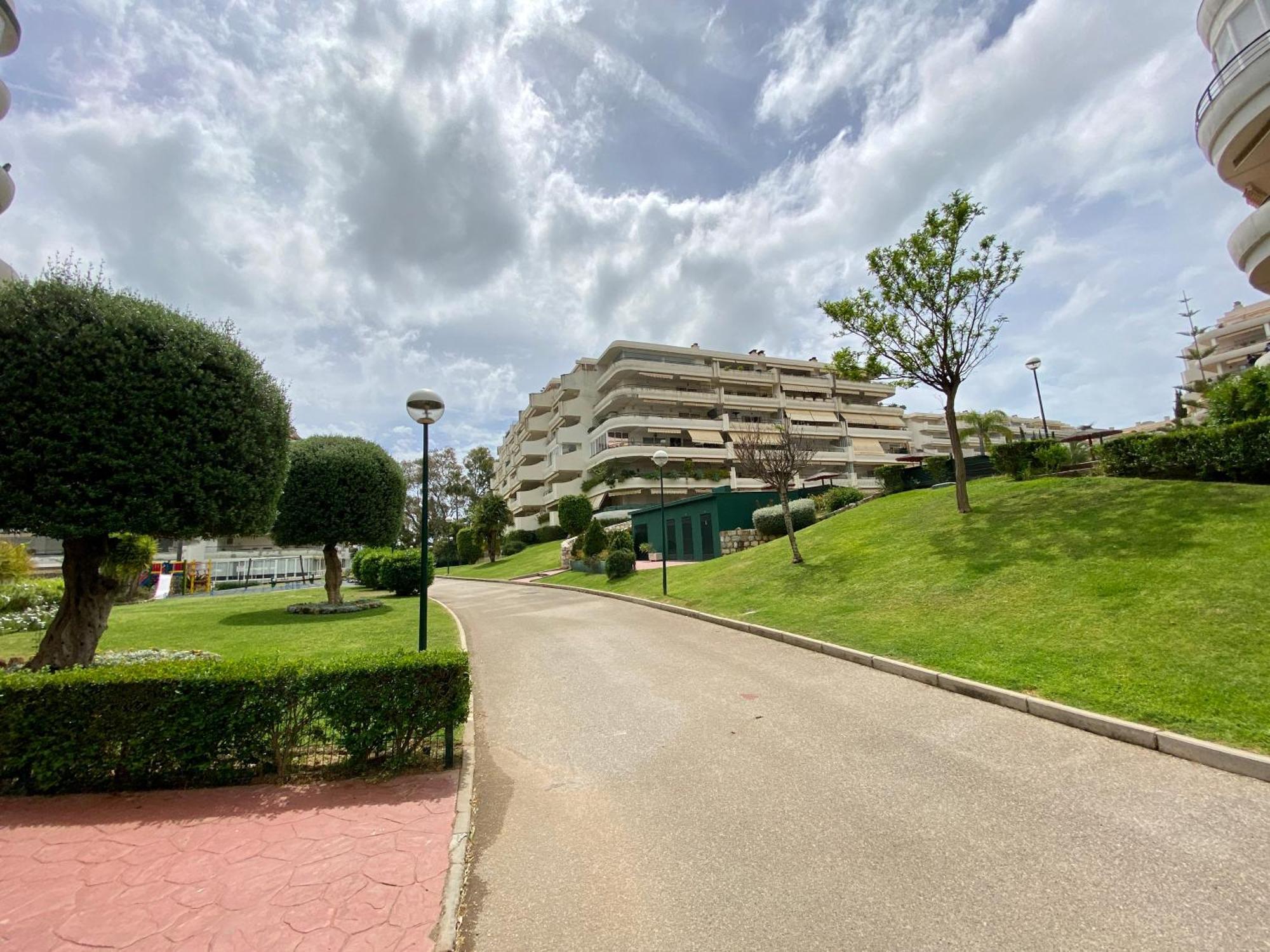 Apartamento Con Vistas Y Terraza En Guadalmina Mad Marbella Ngoại thất bức ảnh