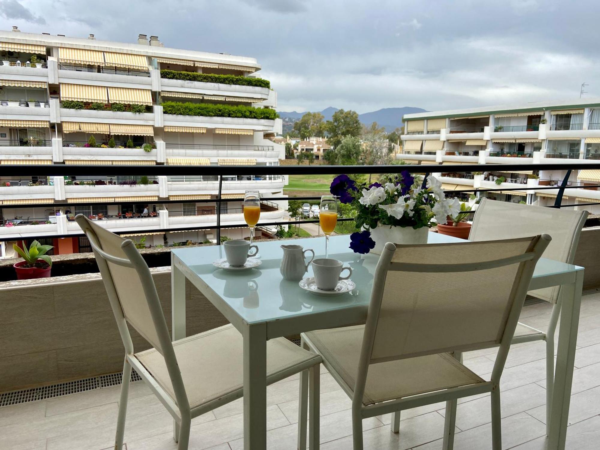 Apartamento Con Vistas Y Terraza En Guadalmina Mad Marbella Ngoại thất bức ảnh
